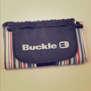 Buckle Picnic Blanket